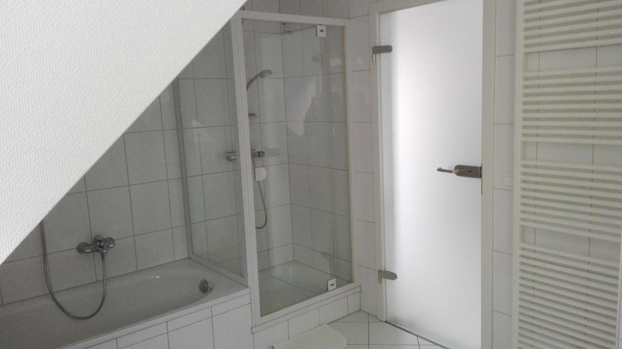 Ferienwohnung Anita アンヴァイラー・アム・トリフェルス エクステリア 写真